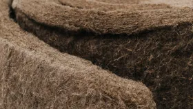 Hemp winter and summer thermoregulation