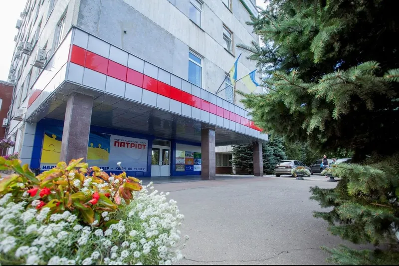 Головний вхід до індустріального парку «Патріот»